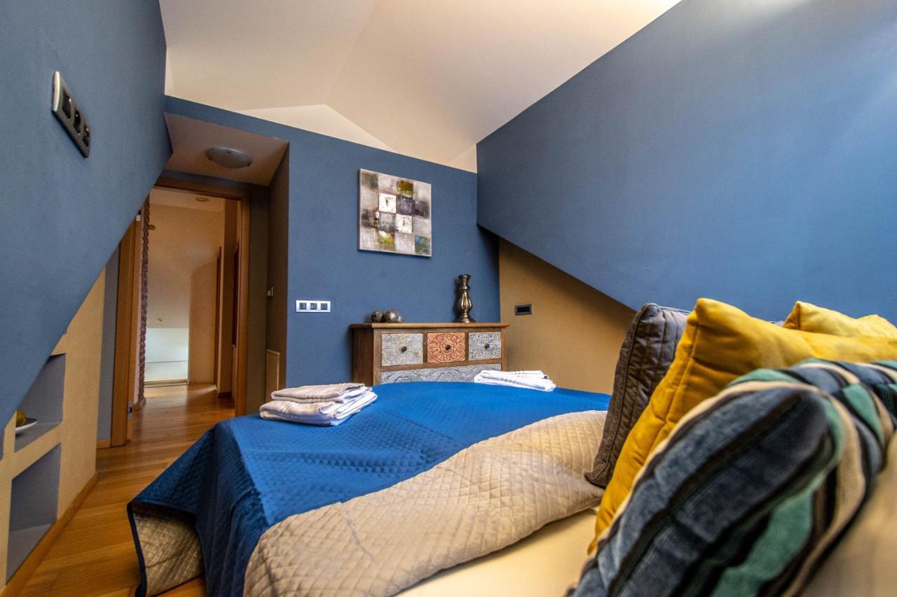 Olives Ruterra Loft With Sauna Praag